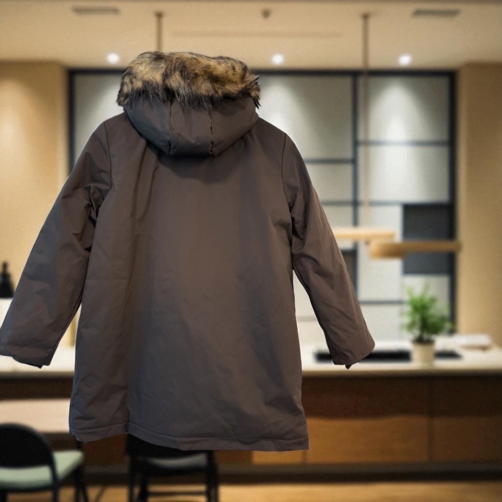 Faux Fur Mid-Length Hooded Parka With Large Pockets. NWT. - Picture 3 of 13